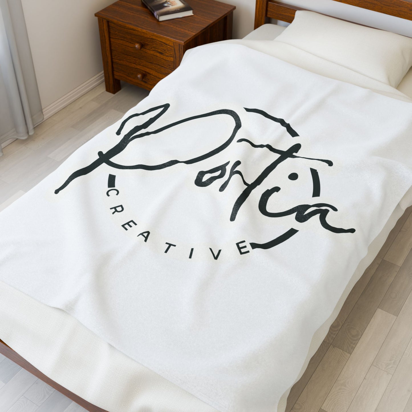 Portia Creative Velveteen Plush Blanket